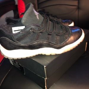jordan 11 lows “barons”